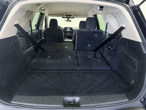Certified 2024 Nissan Pathfinder SV AWD/4WD image 35