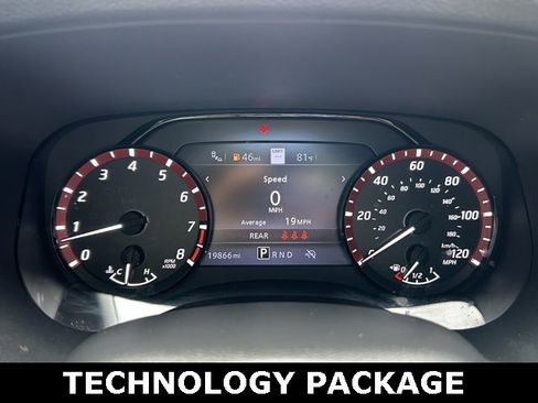 Used 2024 Nissan Frontier Pro-X w/ Technology Package image 18