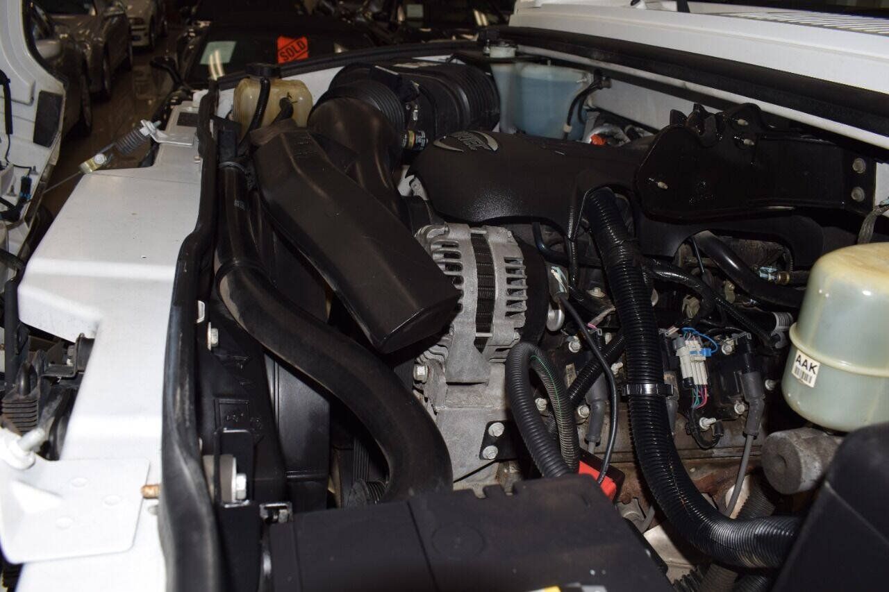 Used 2003 HUMMER H2 w/ Preferred Equipment Group AWD/4WD image 54