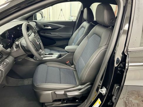 New 2026 Buick Envista Preferred FWD image 19