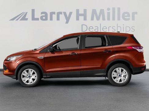 Used 2016 Ford Escape SE w/ Equipment Group 201A AWD/4WD image 4