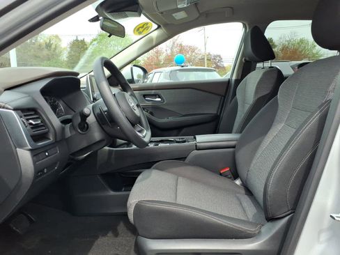 Used 2023 Nissan Rogue SV AWD/4WD image 11