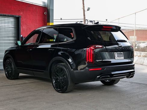 Used 2021 Kia Telluride SX w/ Nightfall Edition Package image 6