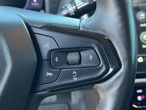 Certified 2023 Chevrolet Bolt EUV LT w/ Convenience Package image 25