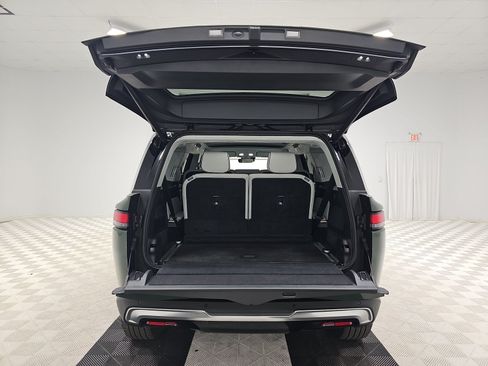 Used 2024 Rivian R1S Adventure AWD/4WD image 15