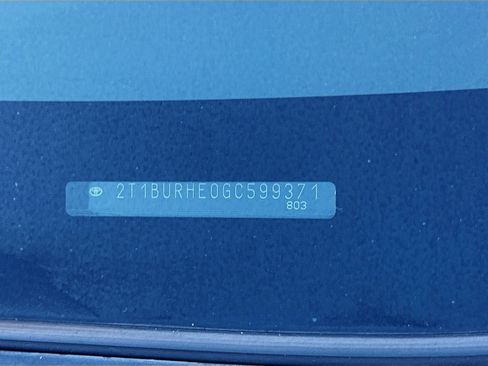 Used 2016 Toyota Corolla S image 36