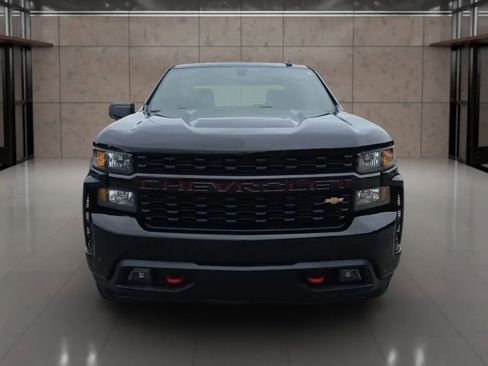 Used 2020 Chevrolet Silverado 1500 Custom w/ Custom Value Package AWD/4WD image 4