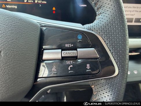 Used 2023 Nissan Ariya AWD image 18