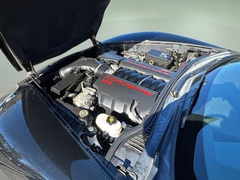 Used 2011 Chevrolet Corvette Coupe w/ Preferred Equipment Group image 32