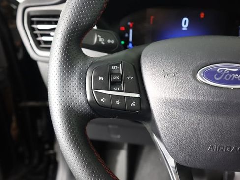 Certified 2024 Ford Escape ST-Line AWD/4WD image 39