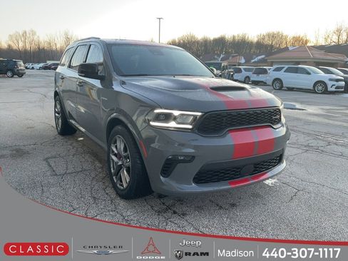 Used 2023 Dodge Durango R/T w/ Tow 'N Go Package image 1