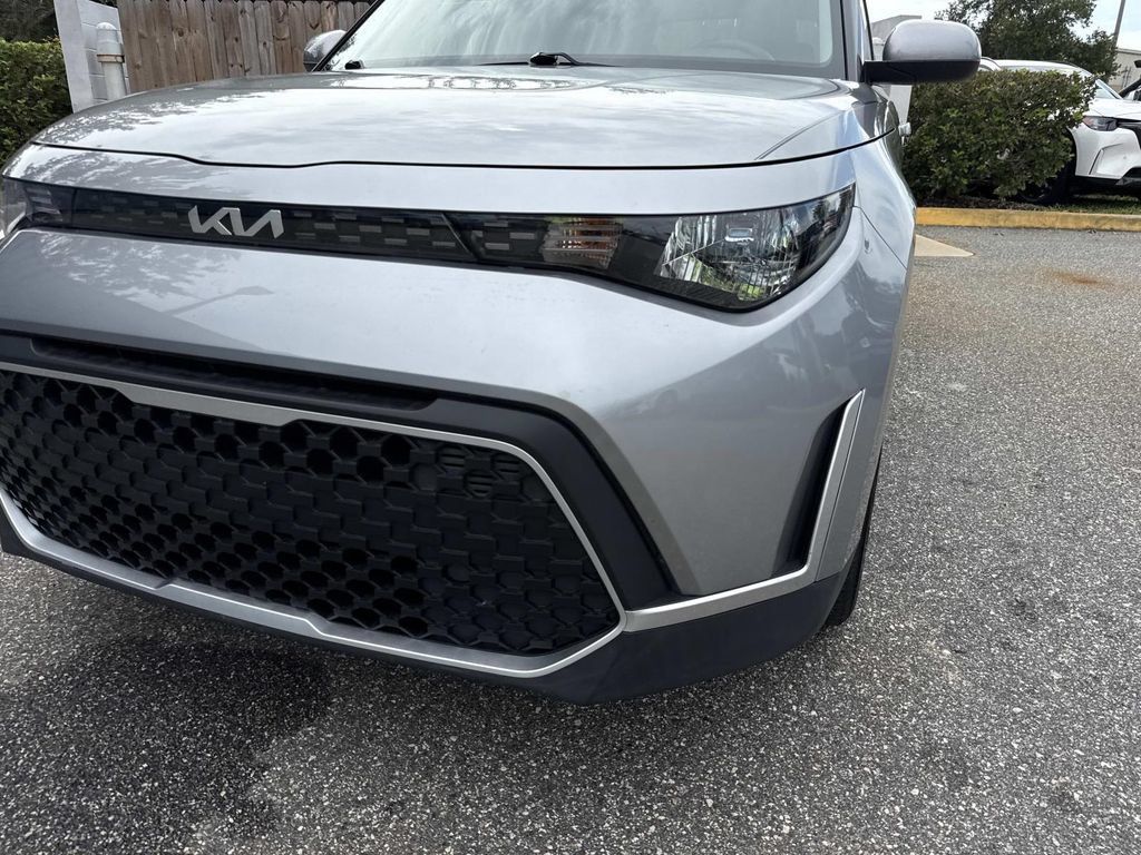 Used 2023 Kia Soul S FWD image 10