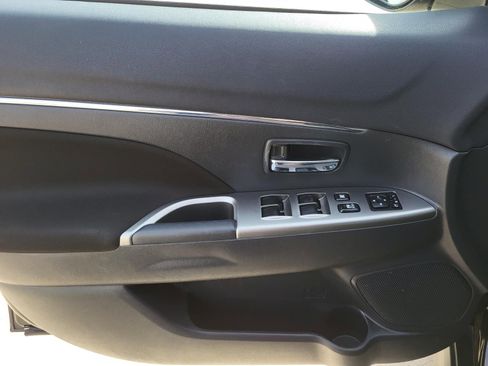 Used 2021 Mitsubishi Outlander Sport SE image 20