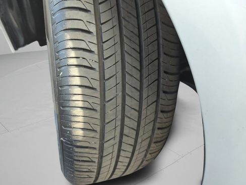 Used 2024 Toyota Corolla LE FWD image 47