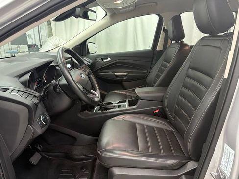 Used 2019 Ford Escape Titanium FWD image 13