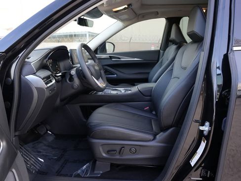 Certified 2026 INFINITI QX60 Luxe w/ Cargo Package AWD/4WD image 17