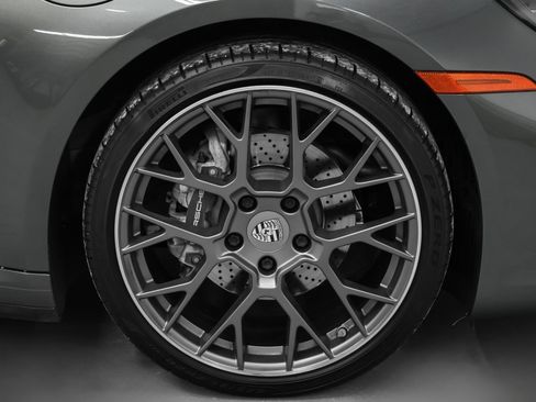 Certified 2020 Porsche 911 Carrera image 13