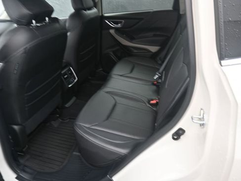 Certified 2024 Subaru Forester Limited image 18