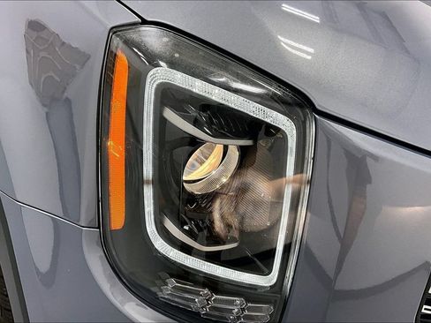 Used 2020 Kia Telluride EX AWD/4WD image 37