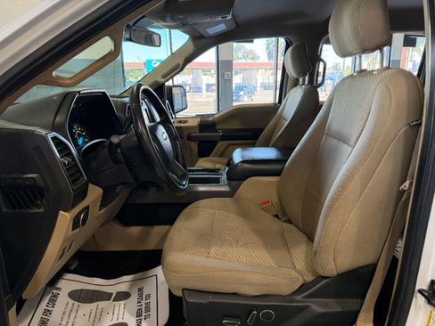 Used 2018 Ford F150 XLT w/ Equipment Group 302A Luxury image 9