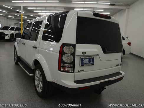 Used 2015 Land Rover LR4 HSE image 11