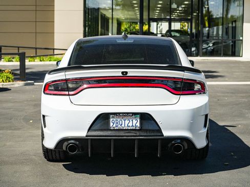 Used 2019 Dodge Charger Scat Pack w/ Daytona Edition Group image 5