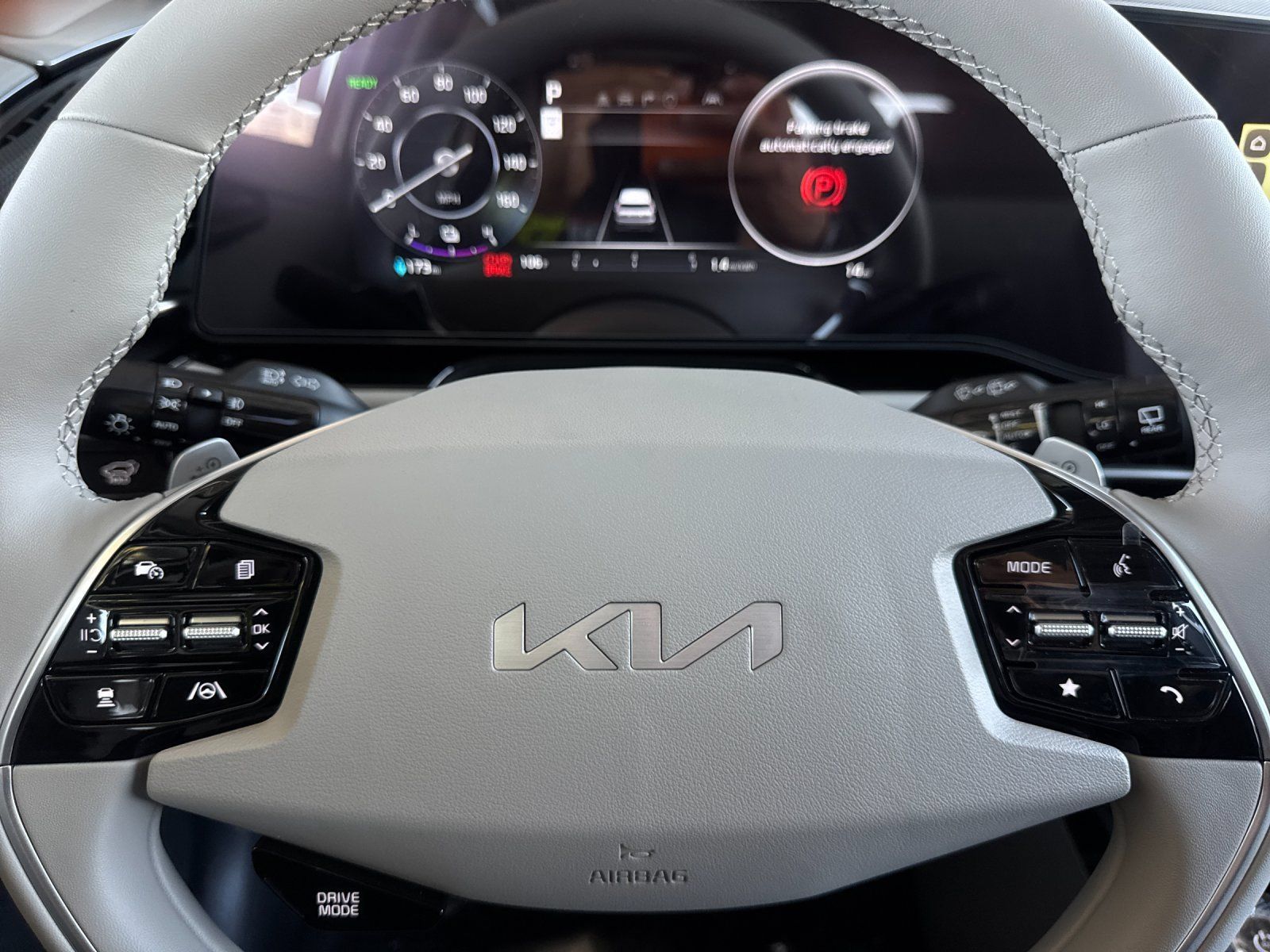 New 2026 Kia Niro Wave w/ Wave Preserve Package FWD image 27