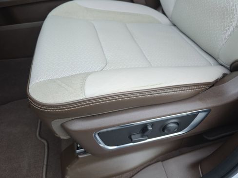 Used 2025 RAM 1500 Laramie w/ Trailer Tow Group image 28