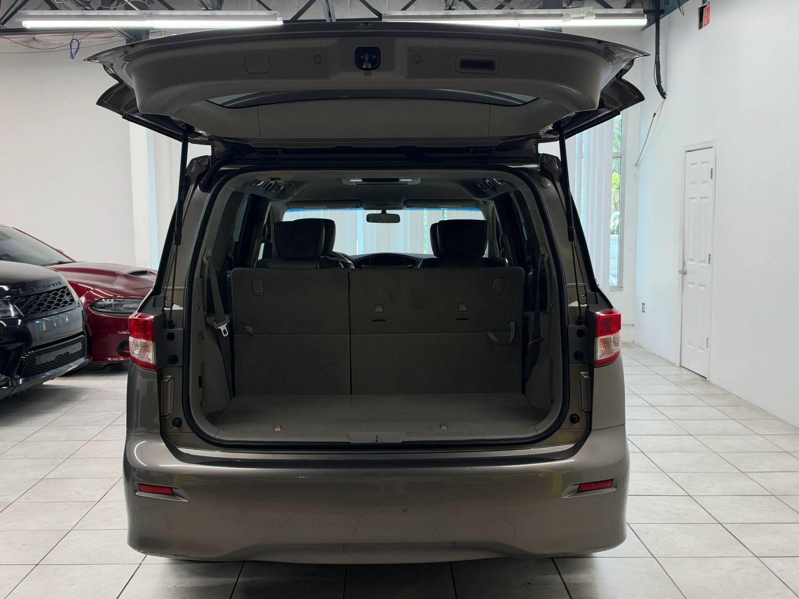 Used 2014 Nissan Quest SV w/ Leather Package FWD image 20