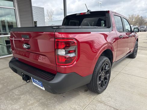 Certified 2025 Ford Maverick XLT w/ Equipment Group 301A image 8