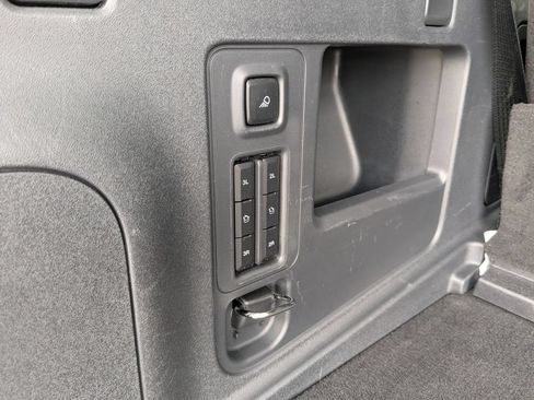Used 2025 Ford Expedition Active AWD/4WD image 21