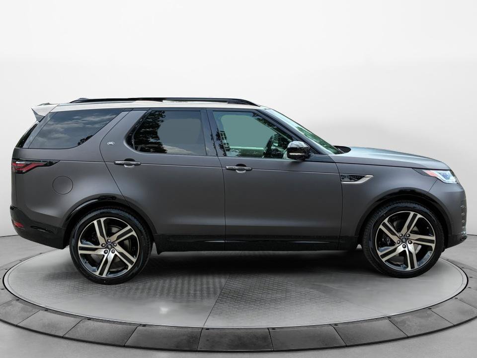 New 2026 Land Rover Discovery Limited Edition AWD/4WD image 8