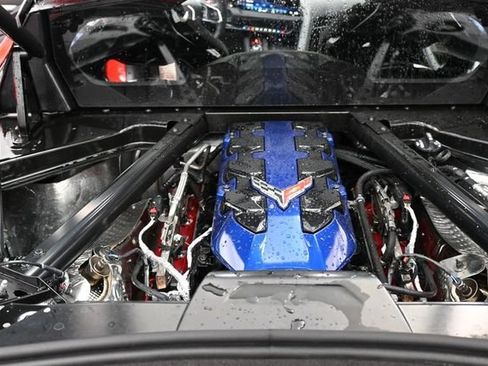 New 2027 Chevrolet Corvette Stingray Coupe w/ Stealth Interior Trim Package RWD image 10