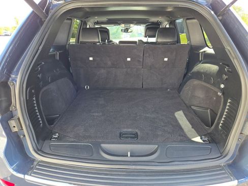 Used 2020 Jeep Grand Cherokee Limited image 14