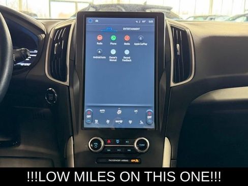 Used 2023 Ford Edge SEL w/ Convenience Package image 17