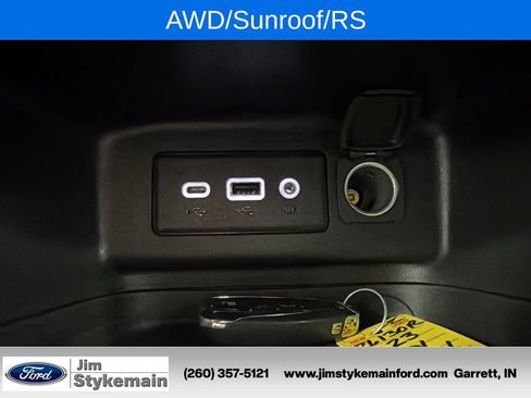 Used 2023 Chevrolet Equinox RS AWD/4WD image 26