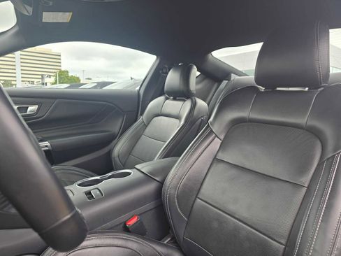 Used 2024 Ford Mustang GT Premium image 19