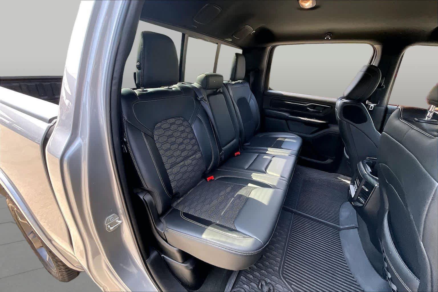 Used 2024 RAM 1500 Big Horn AWD/4WD image 19