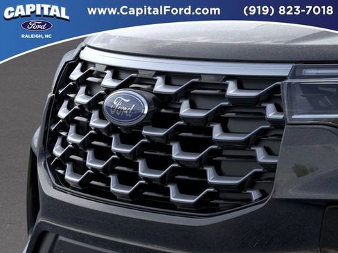 New 2026 Ford Explorer Platinum w/ LUX Leather Package image 17