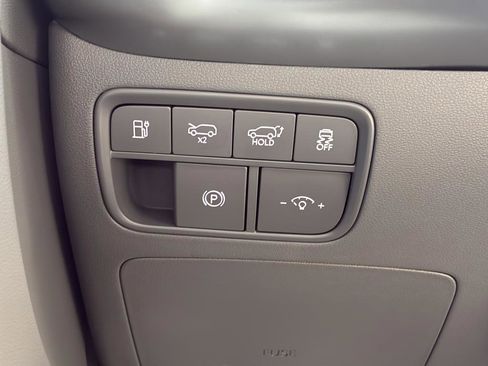 New 2026 Hyundai Ioniq 9 SEL AWD/4WD image 8