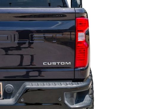 Used 2024 Chevrolet Silverado 2500 Custom w/ Custom Value Package AWD/4WD image 54