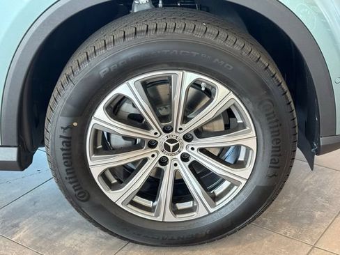 Used 2026 Mercedes-Benz GLC 300 image 32