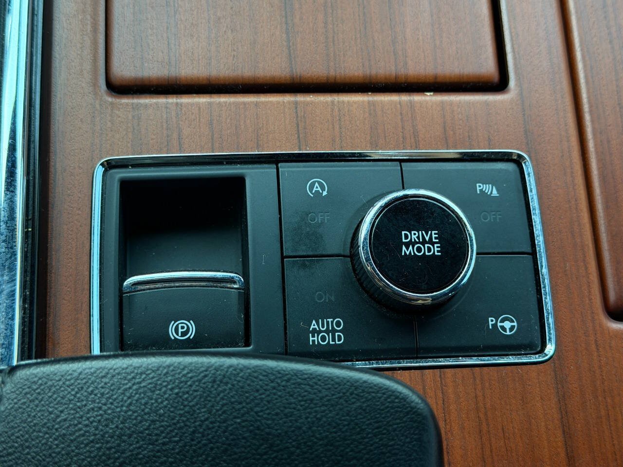 Used 2020 Lincoln Navigator L Reserve AWD/4WD image 54