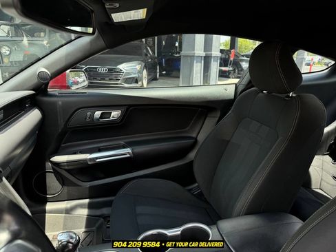 Used 2018 Ford Mustang GT RWD image 26