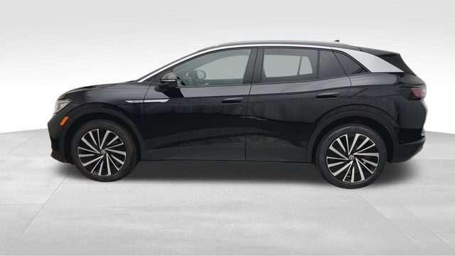 Used 2023 Volkswagen ID.4 Pro S Plus AWD/4WD image 7