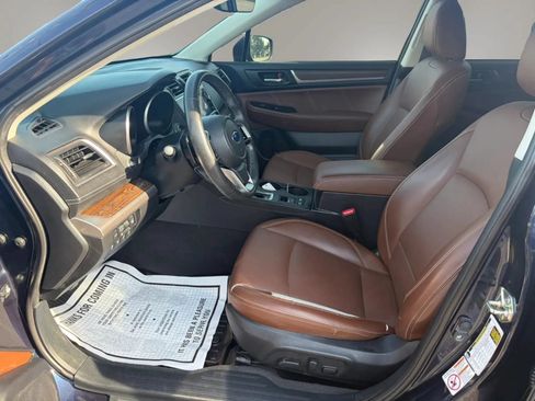 Used 2018 Subaru Outback 3.6R Touring AWD/4WD image 24