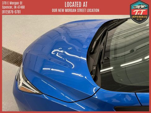 Used 2024 Nissan Versa SV w/ Trunk Package FWD image 30