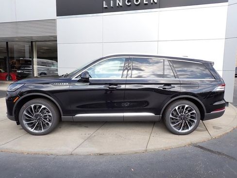 New 2025 Lincoln Aviator Reserve w/ Equipment Group 201A image 2