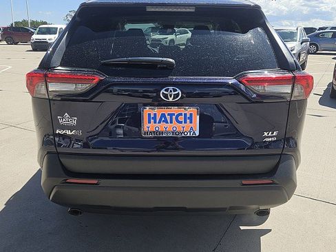 Used 2025 Toyota RAV4 XLE AWD/4WD image 6