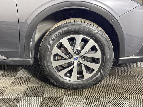 Used 2020 Subaru Outback Premium image 7